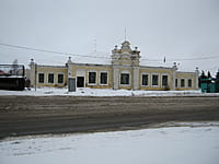 (фото) Улица Железнодорожная (г.Канаш) / здание бывшей учительской семинарии (1915 г.) (г.Канаш, ул.Железнодорожная, 161)