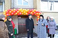 12 декабря, в День Конституции России, в Канашском районе ключи от новых квартир получили 35 семей (фото №7).