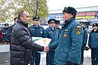 26 октября 2015 г. состоялось открытие мемориальной доски в память о А.В. Щетинине – первом начальнике прфессиональной пожарной охраны г. Канаш (фото №16).
