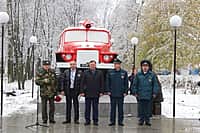 26 октября 2015 г. состоялось открытие мемориальной доски в память о А.В. Щетинине – первом начальнике прфессиональной пожарной охраны г. Канаш (фото №2).