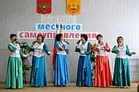 В администрации Канашского района организовали прекрасный вечер в честь профессионального праздника – Дня местного самоуправления (фото №3).