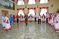 В Канашском районе сегодня проходит межрегиональный фестиваль "Зов Сеспеля" (фото №15).