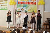 Концертный хор "Солнышко" Канашской детской музыкальной школы отпраздновал свой 15-летний юбилей (фото №6).