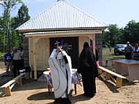 Накануне святой Троицы на кладбище д.Атыково Канашского  района состоялось открытие часовни (фото №5).
