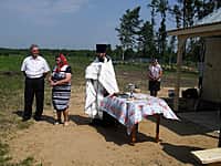 Накануне святой Троицы на кладбище д.Атыково Канашского  района состоялось открытие часовни (фото №6).