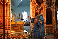 В праздник Сретения Господня епископ Стефан совершил Божественную литургию в храме святителя Николая города Канаш (фото №3).