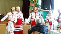 В связи с наступлением праздника Дня пожилых людей, работники Сиделевского СДК провели поздравительную концертную программу за круглым столом с самоваром "День мудрых людей" (фото №12).