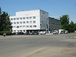 ул. 30 лет Победы, 24 (г. Канаш) -​ административно-бытовое здание.