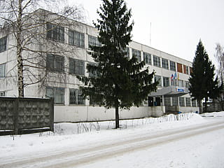 ул. Толстого, 12 (г. Канаш) -​ административно-бытовое здание.