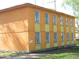 пр‑т Ленина, 38 (г. Канаш) -​ многоквартирный жилой дом.