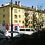 ул. Московская, 15 = пр‑т Ленина, 9 (г. Канаш) -​ многоквартирный жилой дом.