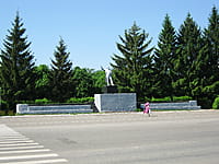 Памятник В.И.Ленину. 23 мая 2014 (пт).