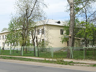 Янтиковское шоссе, 3 (г. Канаш) -​ административно-бытовое здание.