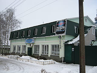 ул. Железнодорожная, 165 (г. Канаш) -​ административно-бытовое здание.