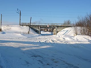 Железнодорожный мост (путепровод) -​ ул. Канашская, 73 (г. Канаш).